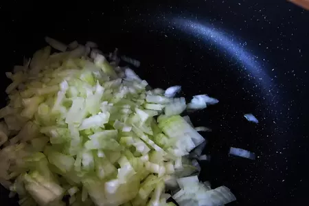 Свиные ребра в бомбезном соусе: шаг 2