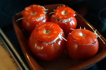 Фаршированные помидоры в духовке: шаг 13