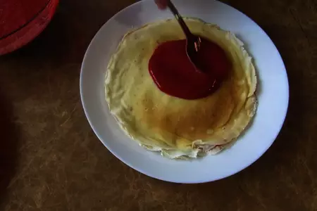 Блинный торт с клубникой и творогом: шаг 7