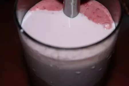 Йогуртовый чиа-пудинг с бананом и малиной: шаг 4