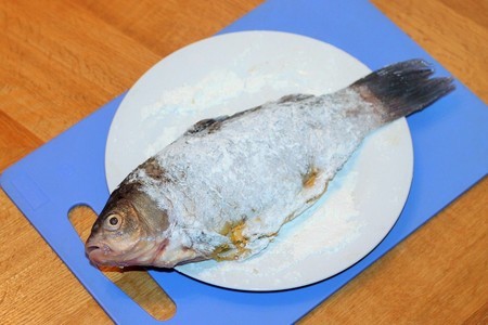 Рыба под ореховой корочкой и с овощными блинчиками.: шаг 8