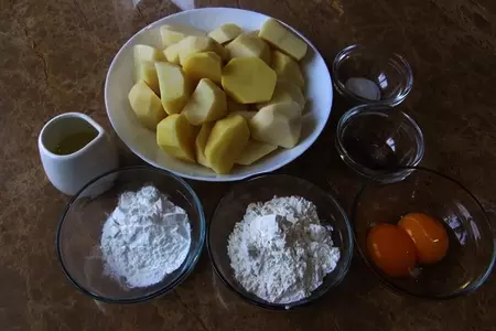Немецкие клецки schupfnudeln с чесночными колбасками: шаг 2