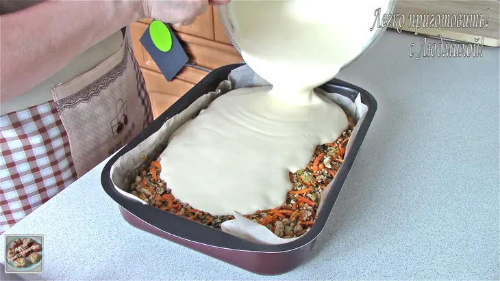 Заливной пирог с картофелем и мясом: шаг 9