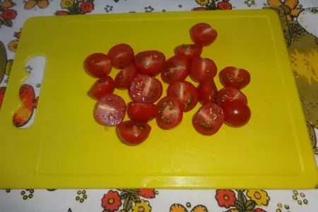 Салат с кальмарами и горошком: шаг 4