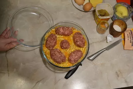 Картофельная запеканка с сыром и мясным фаршем: шаг 3