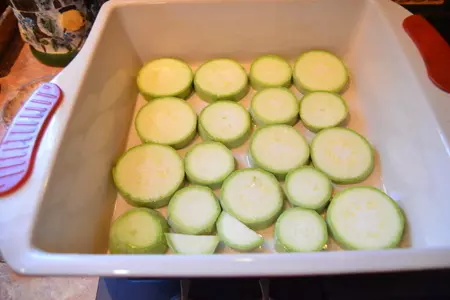 Острая курица на овощной подушке: шаг 3