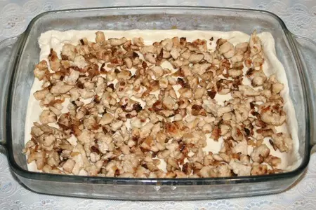 Лазанья из слоеного теста с курицей и грибами: шаг 4
