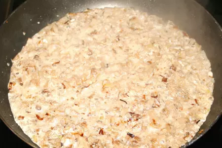 Лазанья из слоеного теста с курицей и грибами: шаг 7