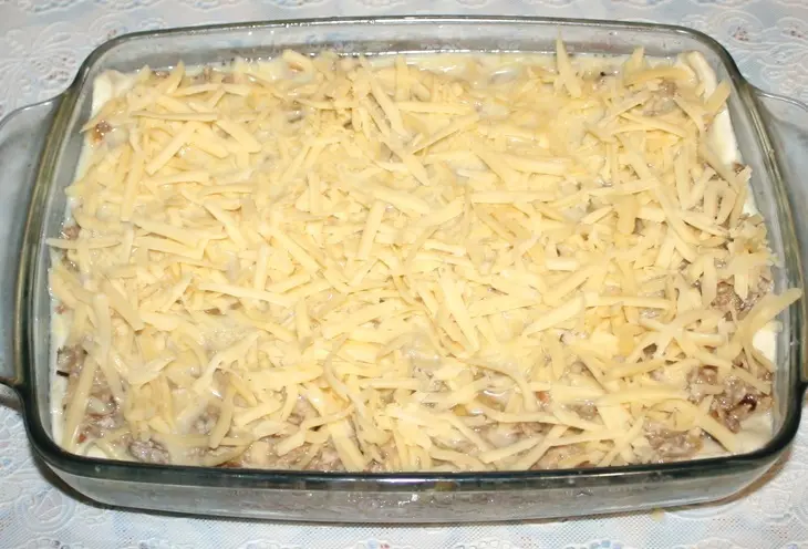 Лазанья из слоеного теста с курицей и грибами: шаг 11
