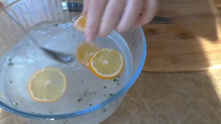 Очень сочная куриная грудка в духовке: шаг 2