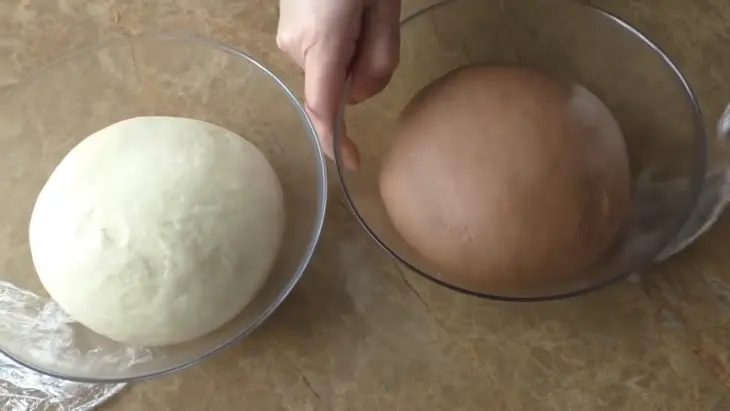 Слоеные булочки с орехами: шаг 2