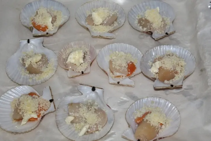 Морской гребешок с пармезаном и сливочным маслом: шаг 4