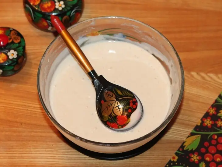 Блины с мясным припеком и икорным соусом #масленица: шаг 8
