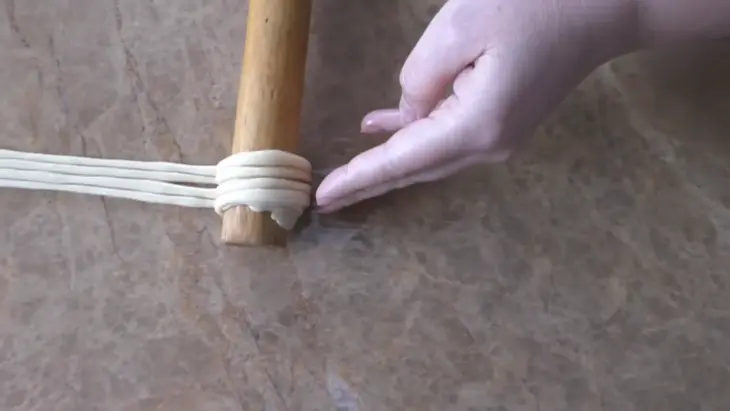 Чесночные булочки: шаг 5
