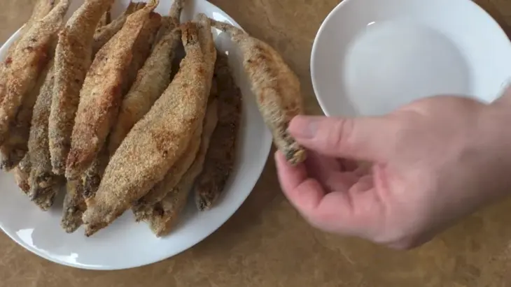 Жареная корюшка: шаг 4