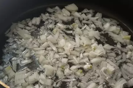 Макароны с фаршем в сливочном соусе: шаг 2