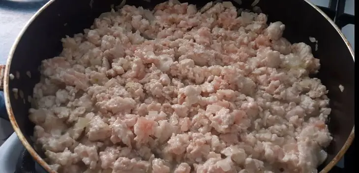 Макароны с фаршем в сливочном соусе: шаг 3