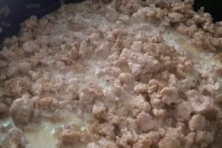 Макароны с фаршем в сливочном соусе: шаг 4