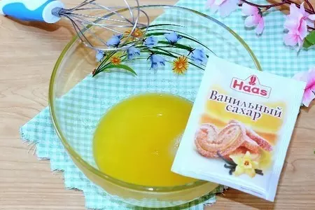 Кулич (паска) с шоколадом и вишней: шаг 3