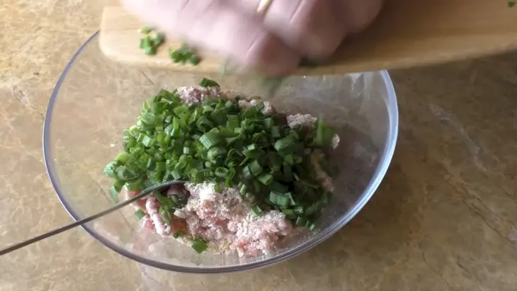 Картофельные кармашки с мясом: шаг 2