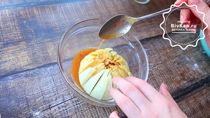 Хризантема в духовке, хрустящая закуска: шаг 4