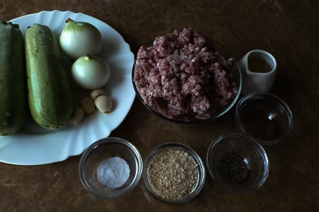 Кабачковая лапша с мясными шариками / простые рецепты: шаг 1