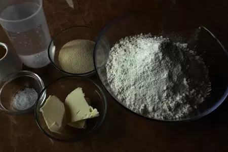Слоеная лепешка: шаг 1