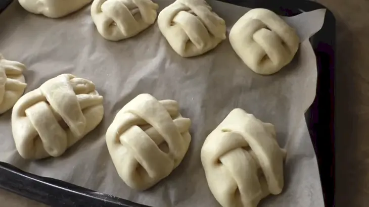 Булочки с курицей и сыром: шаг 6