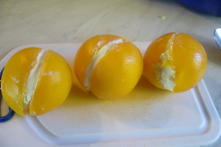 Персики с сыром в ореховой скорлупе: шаг 4