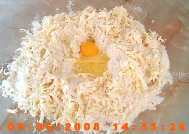 Швейцарский ореховый торт: шаг 1