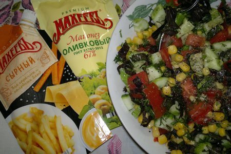 Овощной салат с кукурузой #махеевънаприроде: шаг 7
