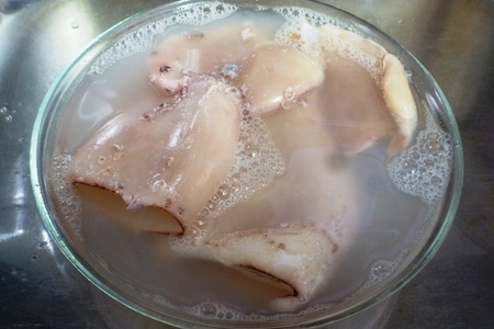 Мини-шашлычки из кальмаров с чесноком и лаймом #махеевънаприроде: шаг 2