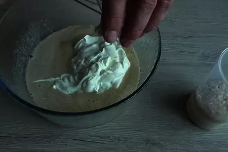 Абрикосовый пирог с посыпкой (штрейзелем): шаг 2