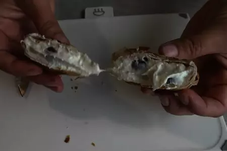 Завтрак из лаваша с творогом и вишней: шаг 6