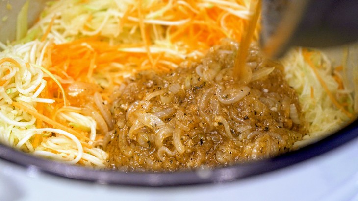 Салат на зиму из кабачков, по-корейски: шаг 7