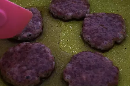 Закуска "печёночные ромашки": шаг 4