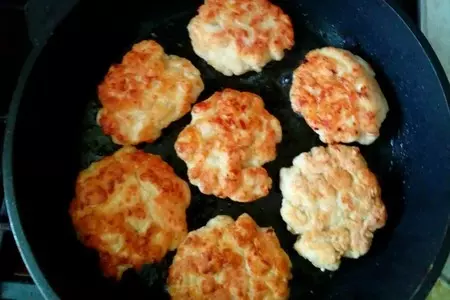 Куриные биточки со сливками: шаг 6
