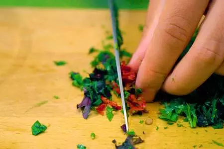 Закуска из маринованных баклажанов с сыром: шаг 3