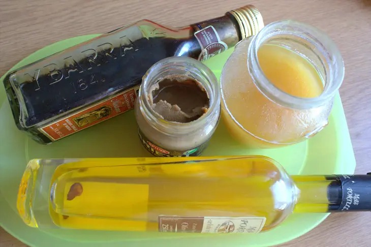 Горчичный соус к мясу: шаг 1