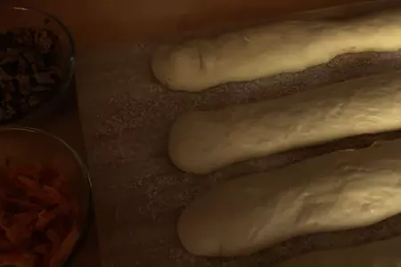 Пирог с двумя начинками: шаг 3