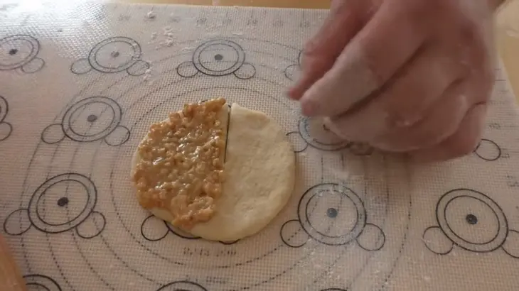 Любимые сдобные булочки: шаг 4