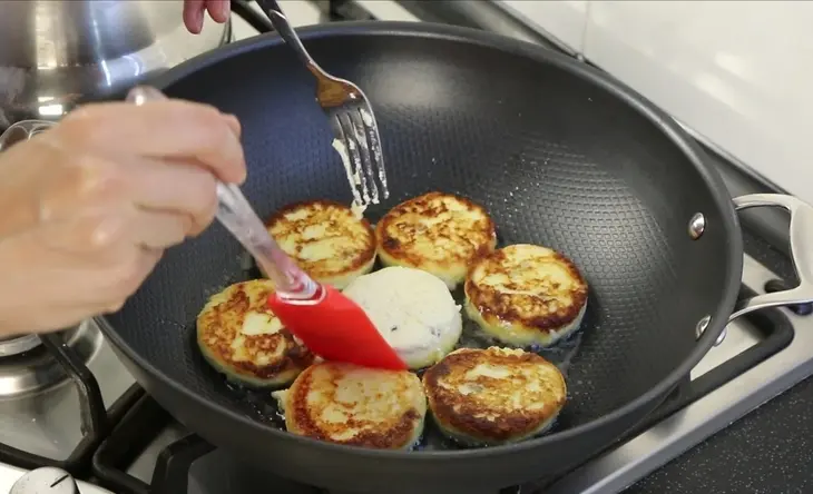 Сырники без муки и манким(gluten free): шаг 8