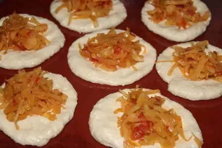 Творожные пирожки с капустой #россия: шаг 8
