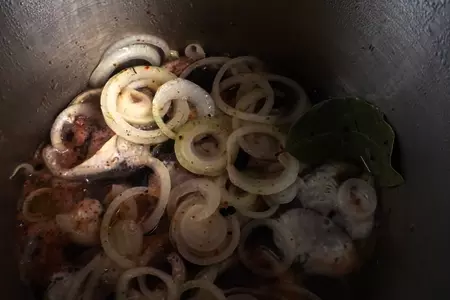 Закуска из замороженной скумбрии: шаг 5