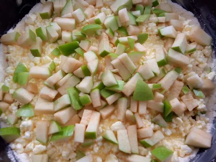 Королевская ватрушка с яблоками: шаг 8