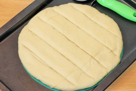 Пирог с моцареллой и чесночным маслом#болгария: шаг 10