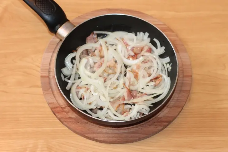 Картофель с беконом и луком#украина: шаг 5