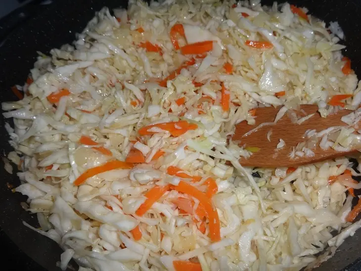 Капуста с рисом и курицей#греция: шаг 4
