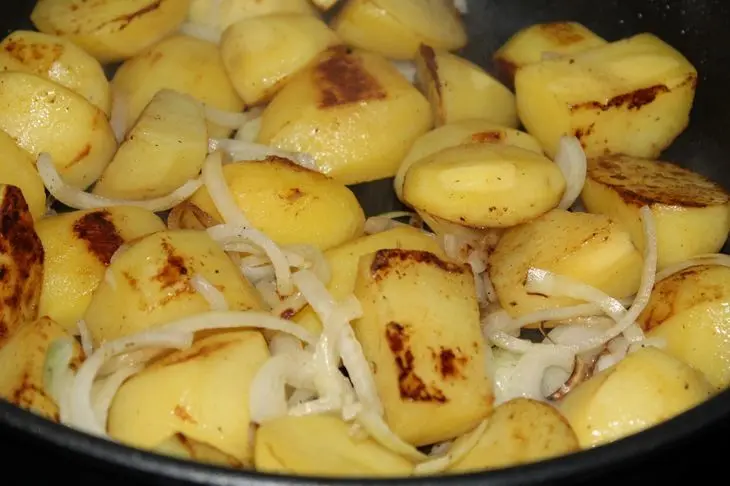 Жаркое из говядины с лесными грибами #россия: шаг 4