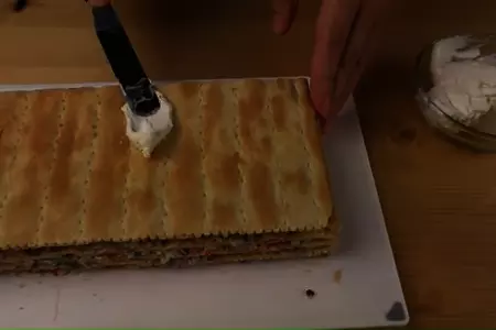 Закусочный торт / морской наполеон: шаг 6